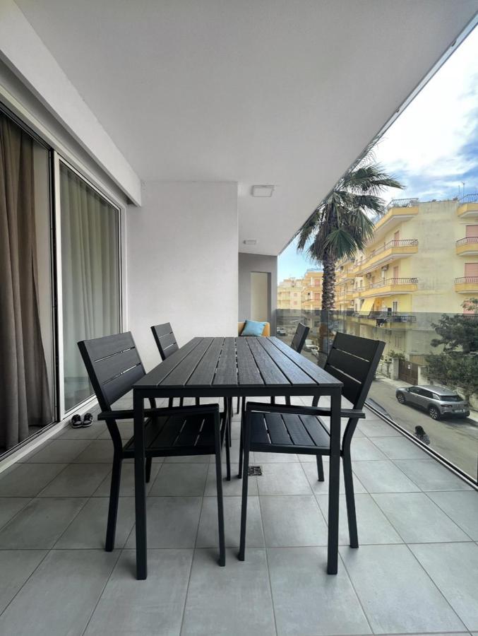 Modern And Spacious Appartement With Beach View. Gallipoli Ngoại thất bức ảnh